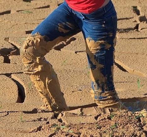 Breathwork stuck in mud 2 004